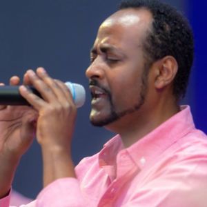 Meet your Posher, Yonas